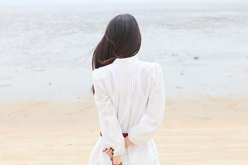 抖音调皮文案大全(精选79句)