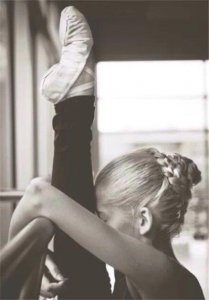 ​励志说说致自己短语（2023个性签名励志）