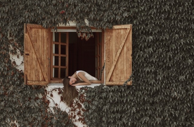 秋天登山朋友圈文案