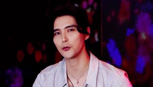 阿云嘎直播实力Live演绎《这样的你》，二外选手挑战绕口令！
