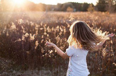 ​说着爱我的话做着伤我的事 爱你的话我不说(精选80句)