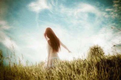 ​说着爱我的话做着伤我的事 爱你的话我不说(80句)