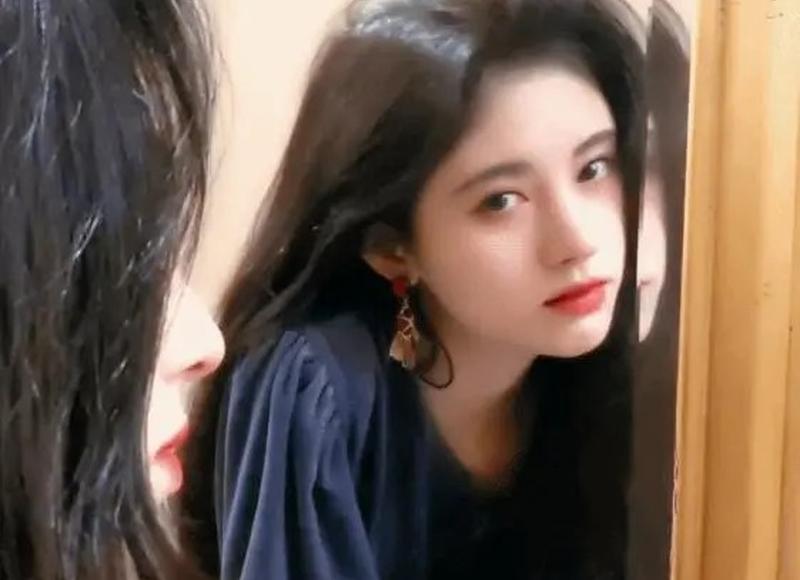 关于自己生日快乐的说说短语(关于自己生日快乐的说说)