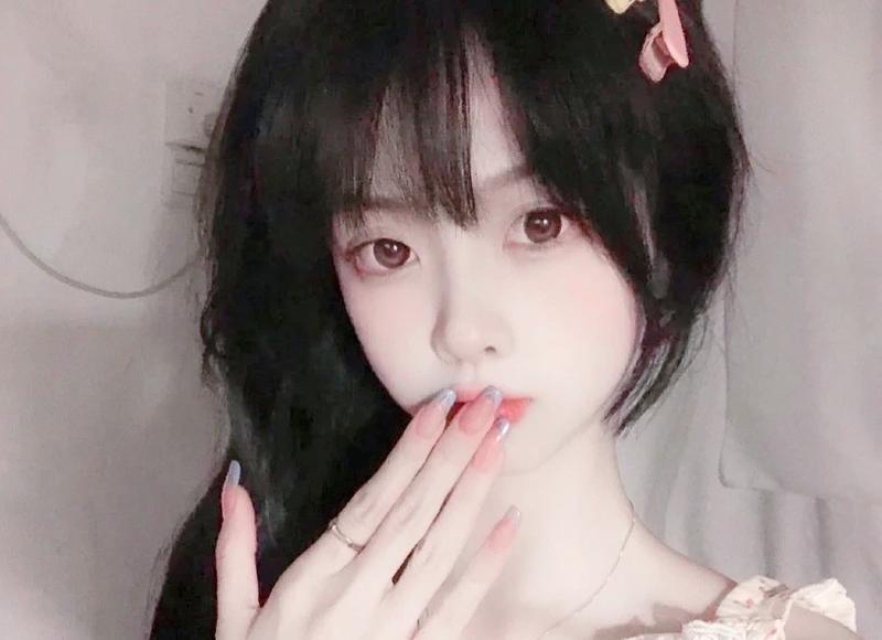 形容婴儿可爱的句子 夸小宝宝可爱的赞美词(30句) 形容婴儿可爱的句子 夸小宝宝可爱的赞美词(30句)