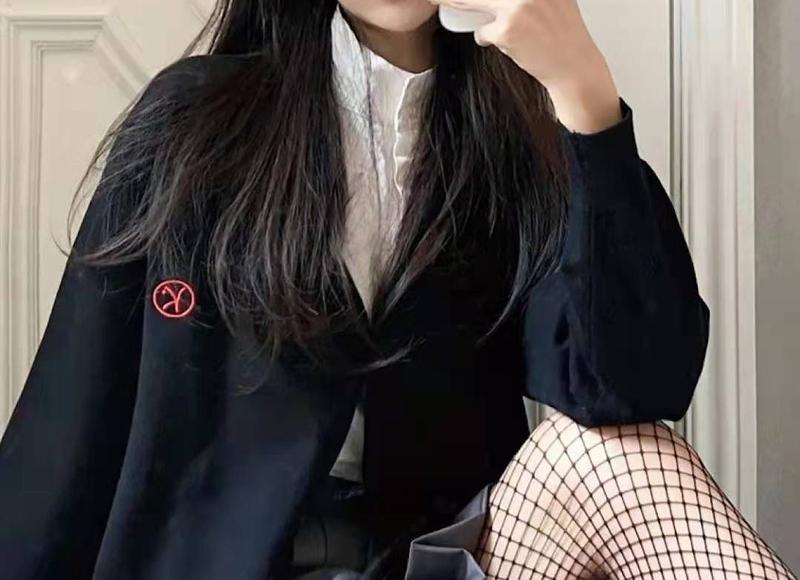 当年我妈送五斤肉给老乡，如今我结婚，他孙子说：不许欺负我妹子