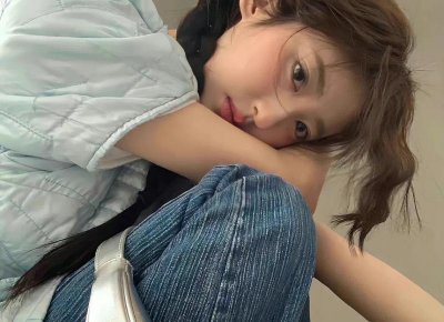 ​没安全感的文案 ，爱情没有安全的心情短(精选75句)