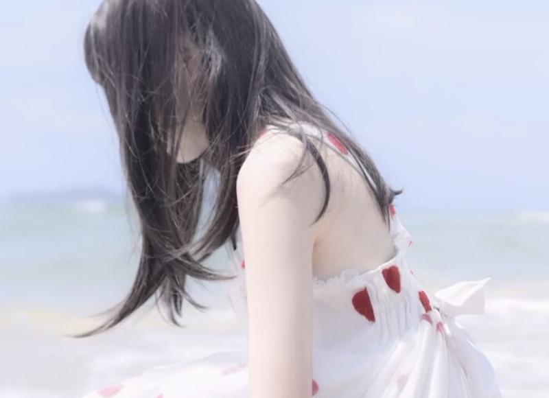 浪漫而不烂俗的高级表白文案( 星辰大海：浪漫之夜的深情告白)