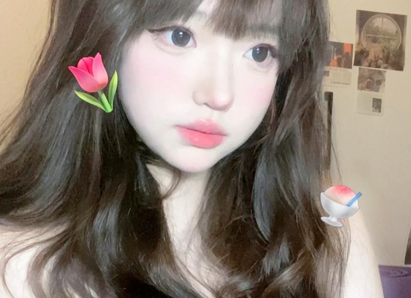 鲜艳是不是描写色彩的词语[18句] (色彩绚丽是描写颜色的词语吗)