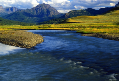 ​优秀员工推荐信